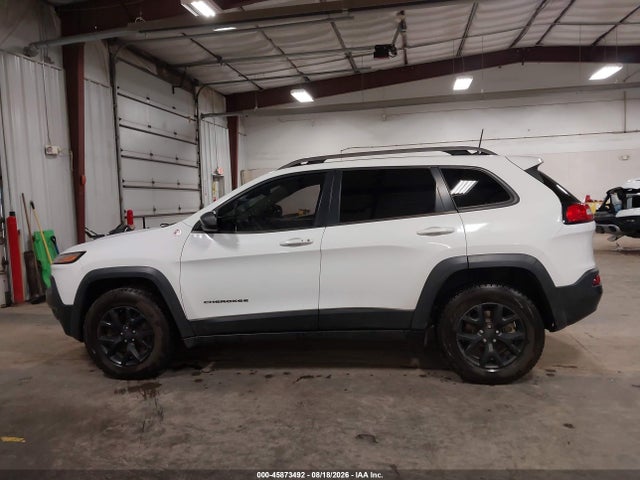 45873492 :رقم المزاد ، 1C4PJMBB0GW338510 vin ، 2016 Jeep Cherokee Trailhawk مزاد بيع