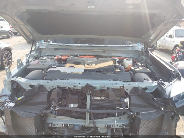 5TFNC5EC0SX010227 Toyota Tundra Hybrid Platinum Hybrid Crewmax 5.5&#039; Bed