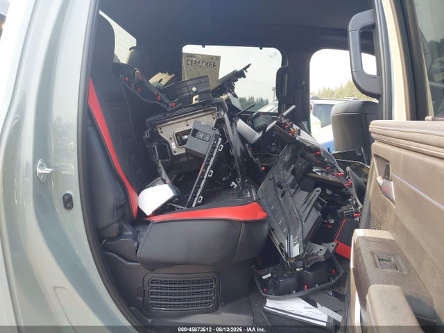 5TFNC5EC0SX010227 Toyota Tundra Hybrid Platinum Hybrid Crewmax 5.5&#039; Bed
