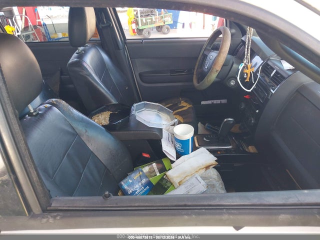 45873518 :رقم المزاد ، 1FMCU0EGXBKA53251 vin ، 2011 Ford Escape Limited مزاد بيع