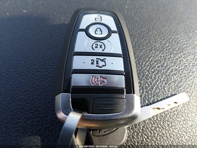 45873528 :رقم المزاد ، 1FM5K8DH3JGA25106 vin ، 2018 Ford Explorer Xlt مزاد بيع