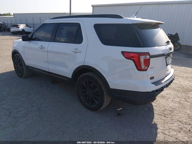 45873528 :رقم المزاد ، 1FM5K8DH3JGA25106 vin ، 2018 Ford Explorer Xlt مزاد بيع