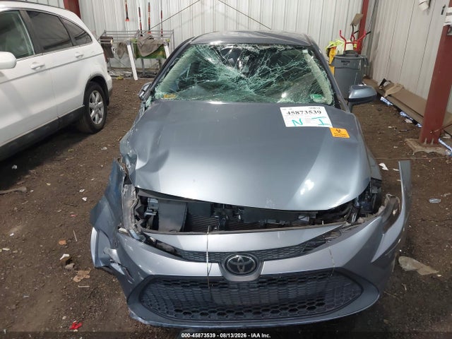 Продажа на аукционе авто 2021 Toyota Corolla Le, vin: 5YFEPMAE2MP265856, номер лота: 45873539