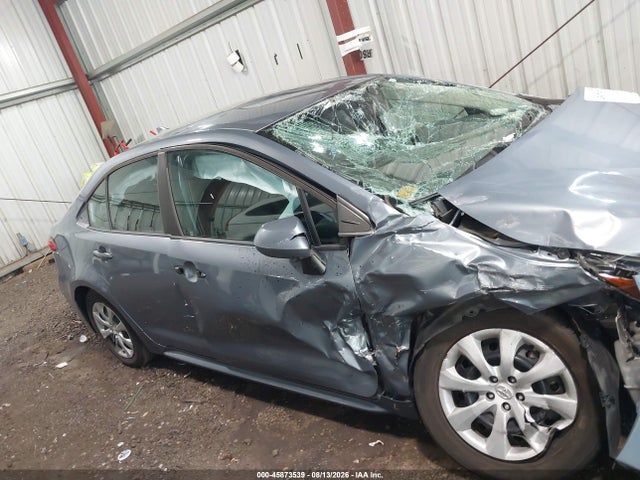 Продажа на аукционе авто 2021 Toyota Corolla Le, vin: 5YFEPMAE2MP265856, номер лота: 45873539
