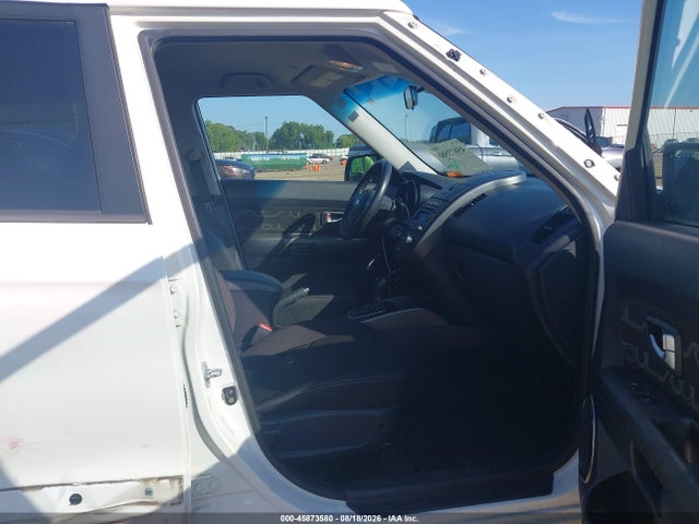 45873580 :رقم المزاد ، KNDJT2A63C7455348 vin ، 2012 Kia Soul + مزاد بيع