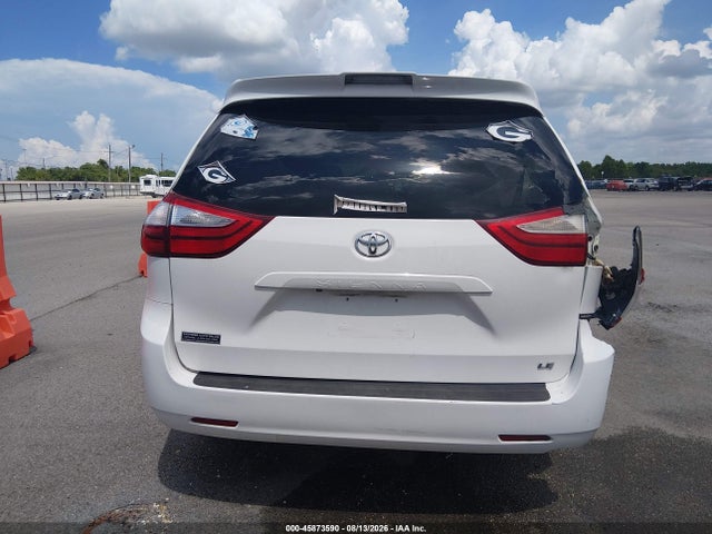 Toyota Sienna Le 8 Passenger 2019 5TDKZ3DC2KS987687 Image 15