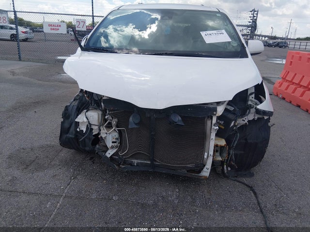 Toyota Sienna Le 8 Passenger 2019 5TDKZ3DC2KS987687 Image 6