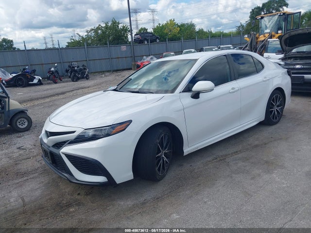 45873612 :رقم المزاد ، 4T1T11AK4PU166780 vin ، 2023 Toyota Camry Se مزاد بيع