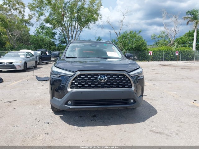 45873628 :رقم المزاد ، 7MUDAAAG6PV047496 vin ، 2023 Toyota Corolla Cross Xle مزاد بيع