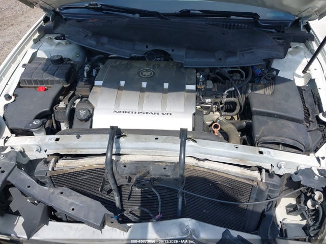 45873656 :رقم المزاد ، 1G6KP5ES4BU121236 vin ، 2011 Cadillac Dts Platinum Collection مزاد بيع