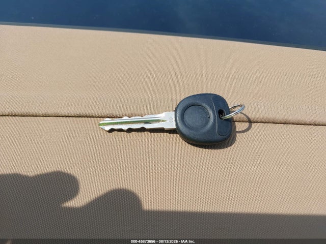 45873656 :رقم المزاد ، 1G6KP5ES4BU121236 vin ، 2011 Cadillac Dts Platinum Collection مزاد بيع