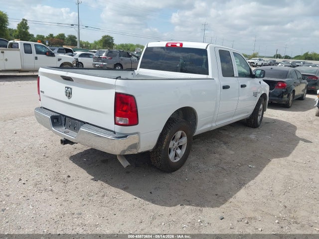 1C6RR6GT5NS198738 RAM 1500 Classic Slt 4x2 6&#039;4 Box