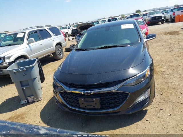 1G1ZD5ST4NF203986 Chevrolet Malibu Fwd Lt