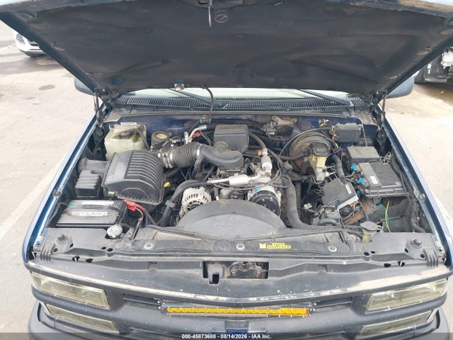 1999 Chevrolet Suburban Lt მანქანა იყიდება აუქციონზე, vin: 1GNFK16R9XJ559199, აუქციონის ნომერი: 45873688