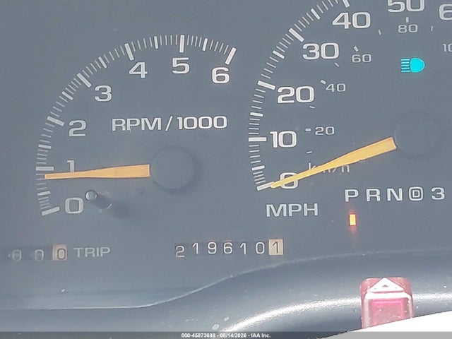 1999 Chevrolet Suburban Lt მანქანა იყიდება აუქციონზე, vin: 1GNFK16R9XJ559199, აუქციონის ნომერი: 45873688
