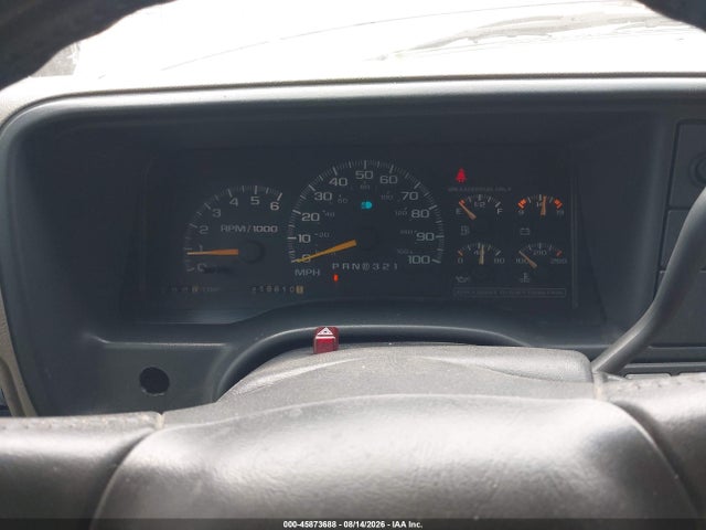 1999 Chevrolet Suburban Lt მანქანა იყიდება აუქციონზე, vin: 1GNFK16R9XJ559199, აუქციონის ნომერი: 45873688