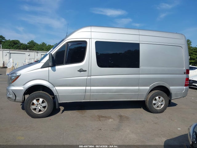 Продаж на аукціоні авто 2017 Mercedes-benz Sprinter 2500 Standard Roof V6, vin: WD4FE7CD5HP574623, номер лоту: 45873694