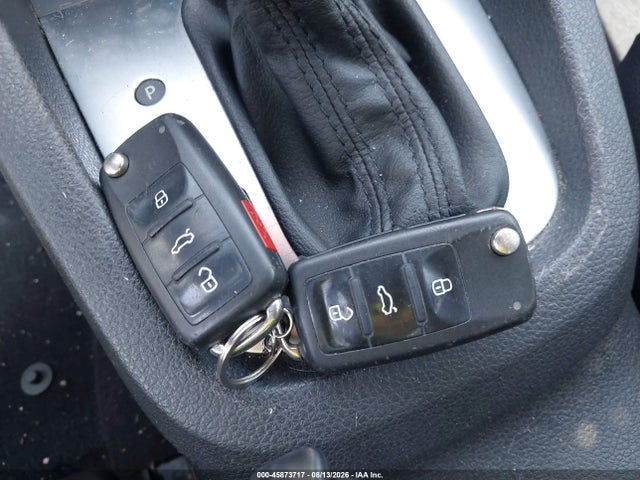 2014 Volkswagen Jetta 1.8t Se მანქანა იყიდება აუქციონზე, vin: 3VWD07AJ3EM434917, აუქციონის ნომერი: 45873717