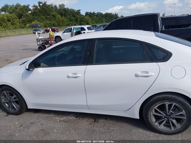 2023 Kia Forte Lx/lxs მანქანა იყიდება აუქციონზე, vin: 3KPF24AD3PE668356, აუქციონის ნომერი: 45873725