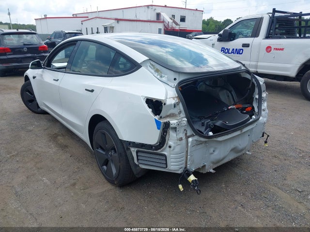 Tesla Model 3 Standard Range Plus Rear-wheel Drive 2021 5YJ3E1EA3MF848614 Image 3