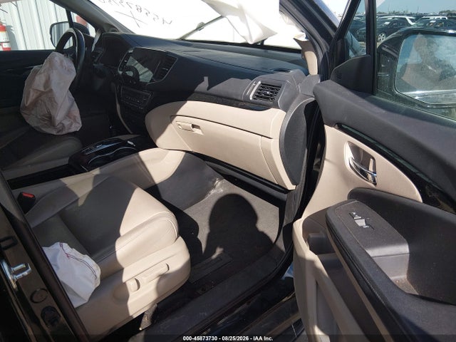 Продаж на аукціоні авто 2019 Honda Pilot Touring, vin: 5FNYF6H99KB036782, номер лоту: 45873730