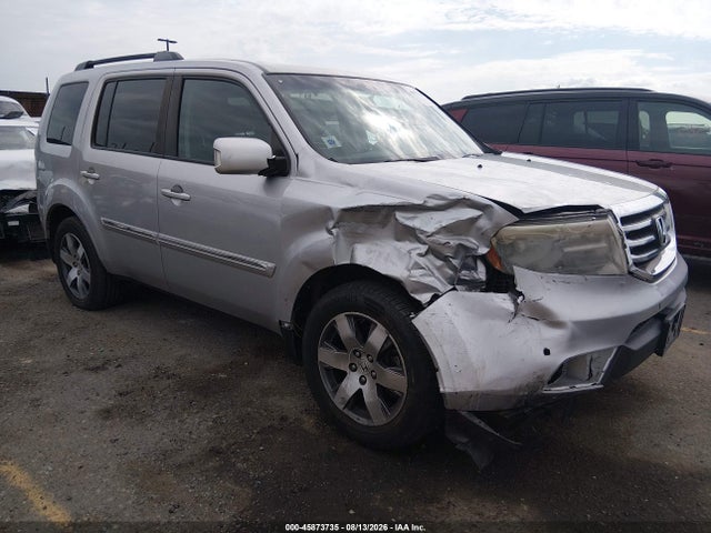 Auction sale of the 2015 Honda Pilot Touring, vin: 5FNYF4H99FB011066, lot number: 45873735