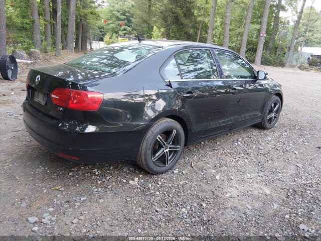 2013 Volkswagen Jetta 2.0l Tdi მანქანა იყიდება აუქციონზე, vin: 3VWLL7AJ5DM415514, აუქციონის ნომერი: 45873739