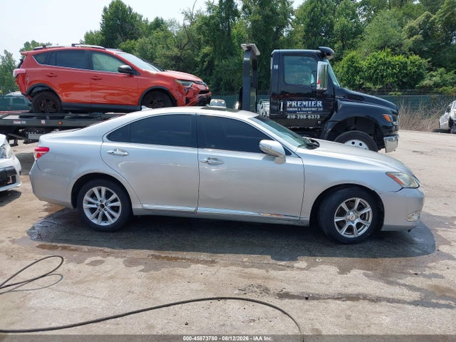 45873780 :رقم المزاد ، JTHBK1EG2B2442640 vin ، 2011 Lexus Es 350 مزاد بيع