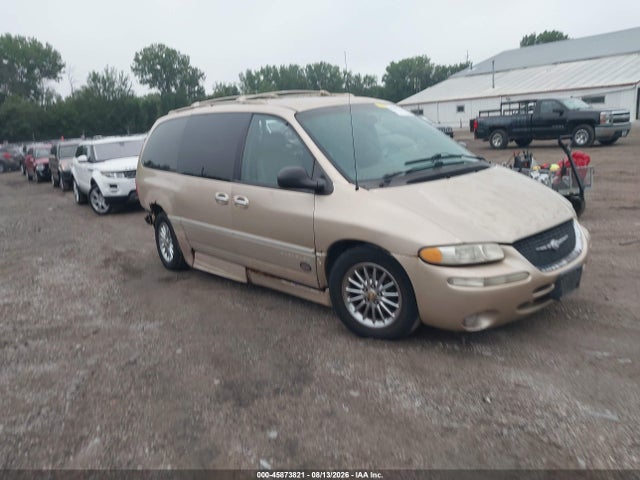 Продаж на аукціоні авто 2000 Chrysler Town & Country Limited, vin: 1C4GP64L3YB709247, номер лоту: 45873821