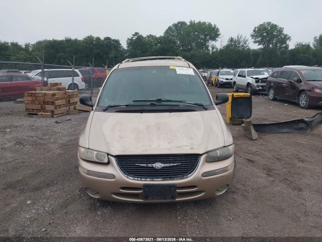 Продаж на аукціоні авто 2000 Chrysler Town & Country Limited, vin: 1C4GP64L3YB709247, номер лоту: 45873821