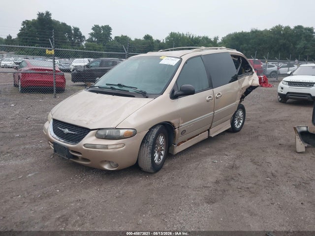 Продаж на аукціоні авто 2000 Chrysler Town & Country Limited, vin: 1C4GP64L3YB709247, номер лоту: 45873821