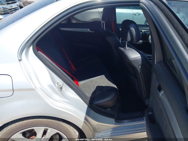 2013 Mercedes-benz C 300 Sport 4matic მანქანა იყიდება აუქციონზე, vin: WDDGF8ABXDA755447, აუქციონის ნომერი: 45873831