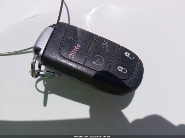 45873837 :رقم المزاد ، 1C4RJFJG5EC196090 vin ، 2014 Jeep Grand Cherokee Summit مزاد بيع