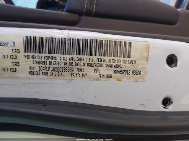 45873837 :رقم المزاد ، 1C4RJFJG5EC196090 vin ، 2014 Jeep Grand Cherokee Summit مزاد بيع