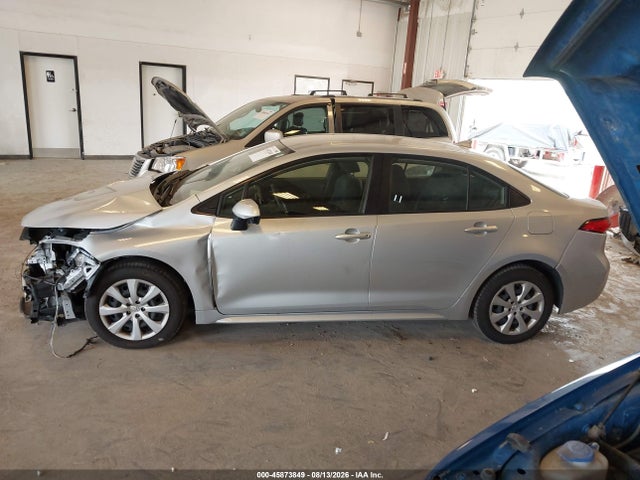 2020 Toyota Corolla Le მანქანა იყიდება აუქციონზე, vin: JTDEPRAE8LJ088648, აუქციონის ნომერი: 45873849