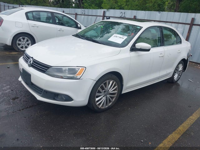 Продажа на аукционе авто 2011 Volkswagen Jetta 2.5l Sel, vin: 3VWLZ7AJ3BM371640, номер лота: 45873850