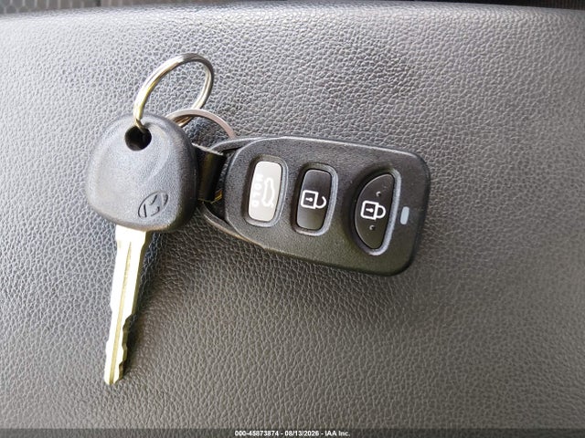 Продажа на аукционе авто 2020 Hyundai Elantra Se, vin: 5NPD74LF9LH611172, номер лота: 45873874