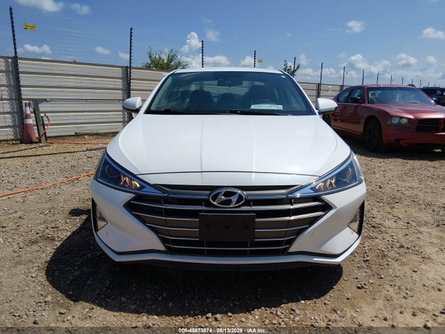 Продажа на аукционе авто 2020 Hyundai Elantra Se, vin: 5NPD74LF9LH611172, номер лота: 45873874