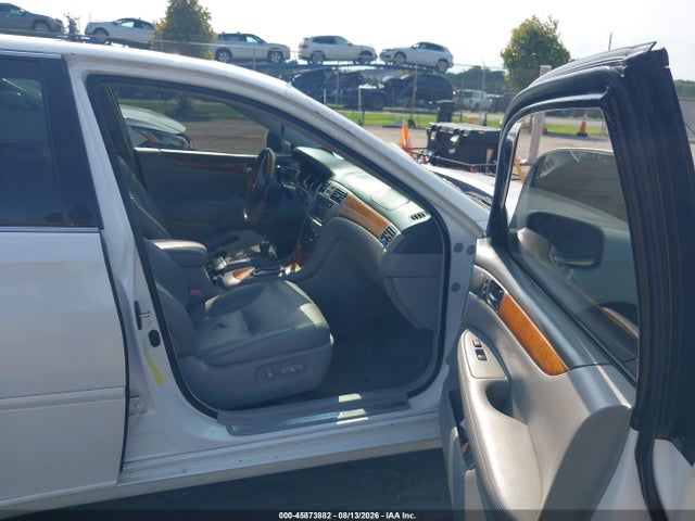 2005 Lexus Es 330 მანქანა იყიდება აუქციონზე, vin: JTHBA30G955126970, აუქციონის ნომერი: 45873882
