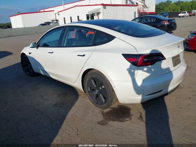 45873902 :رقم المزاد ، 5YJ3E1EB2NF314546 vin ، 2022 Tesla Model 3 Long Range Dual Motor All-wheel Drive مزاد بيع