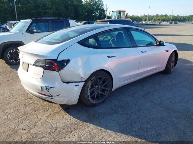 45873902 :رقم المزاد ، 5YJ3E1EB2NF314546 vin ، 2022 Tesla Model 3 Long Range Dual Motor All-wheel Drive مزاد بيع