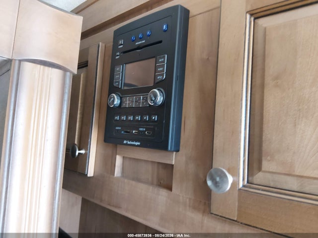 2017 Forest River Rockwood მანქანა იყიდება აუქციონზე, vin: 4X4TRLG20H1873615, აუქციონის ნომერი: 45873936