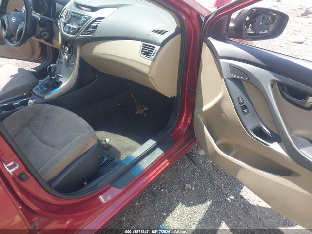 45873947 :رقم المزاد ، 5NPDH4AEXGH658661 vin ، 2016 Hyundai Elantra Se مزاد بيع