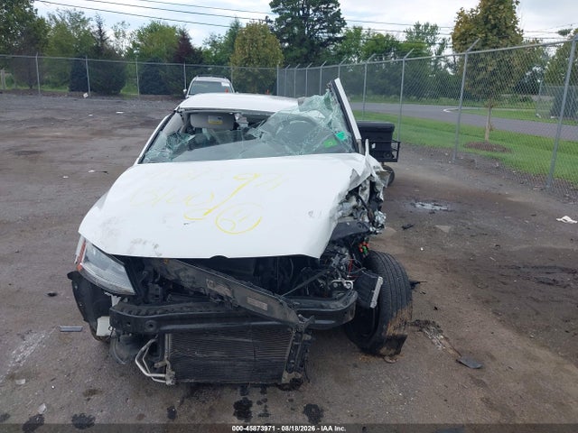 Продажа на аукционе авто 2017 Volkswagen Jetta 1.4t S, vin: 3VW2B7AJ9HM344452, номер лота: 45873971