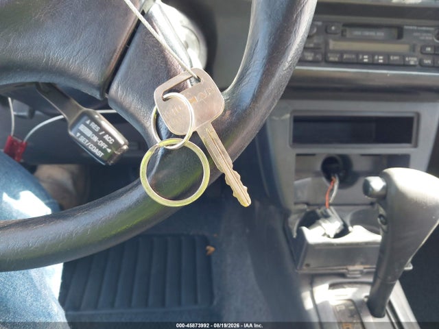 Продаж на аукціоні авто 1998 Toyota Rav4, vin: JT3HP10V5W0164681, номер лоту: 45873992