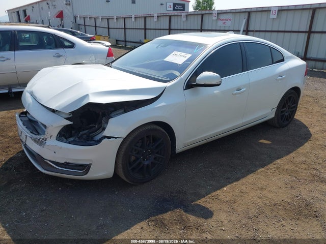 Volvo S60 T5 Premier 2015 YV1612TBXF1299882 Image 2