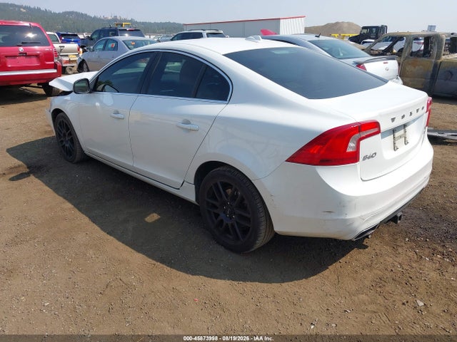 Volvo S60 T5 Premier 2015 YV1612TBXF1299882 Image 3