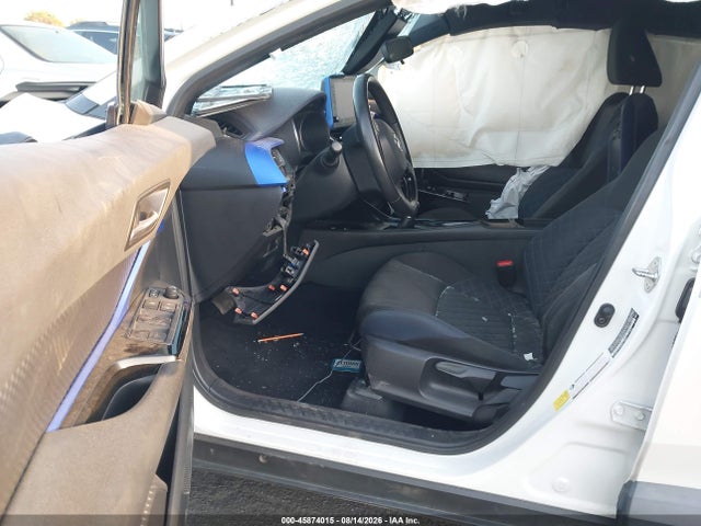 Toyota C-HR XLE 2021 JTNKHMBX8M1111183 Image 5