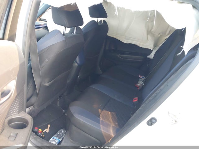 Toyota C-HR XLE 2021 JTNKHMBX8M1111183 Image 8