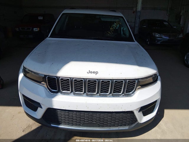 Продажа на аукционе авто 2023 Jeep Grand Cherokee Laredo 4x4, vin: 1C4RJHAG9PC640943, номер лота: 45874016